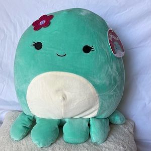 Squishmallow Olina